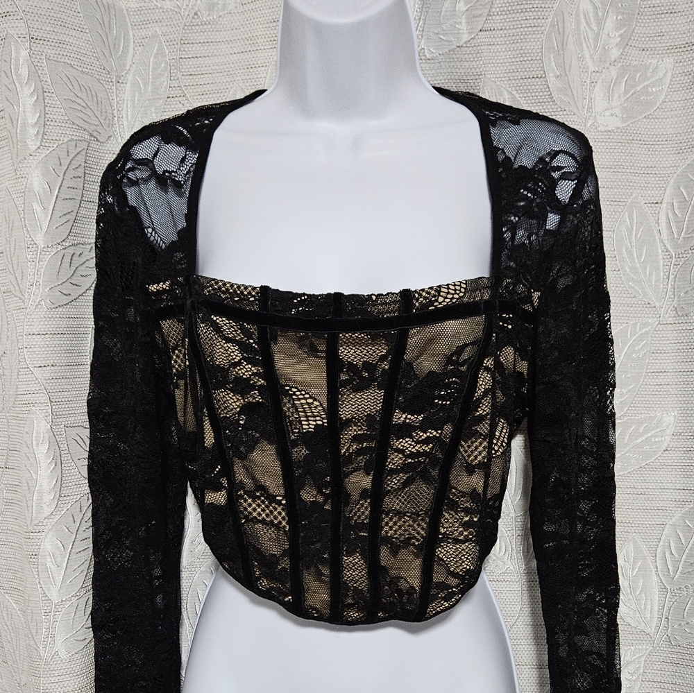 Cider Black Lace Crop Top
